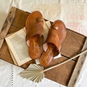 FREE PEOPLE 🔥SANT ANTONI SLIDE  Sz 38 ( US 7.5 -8)